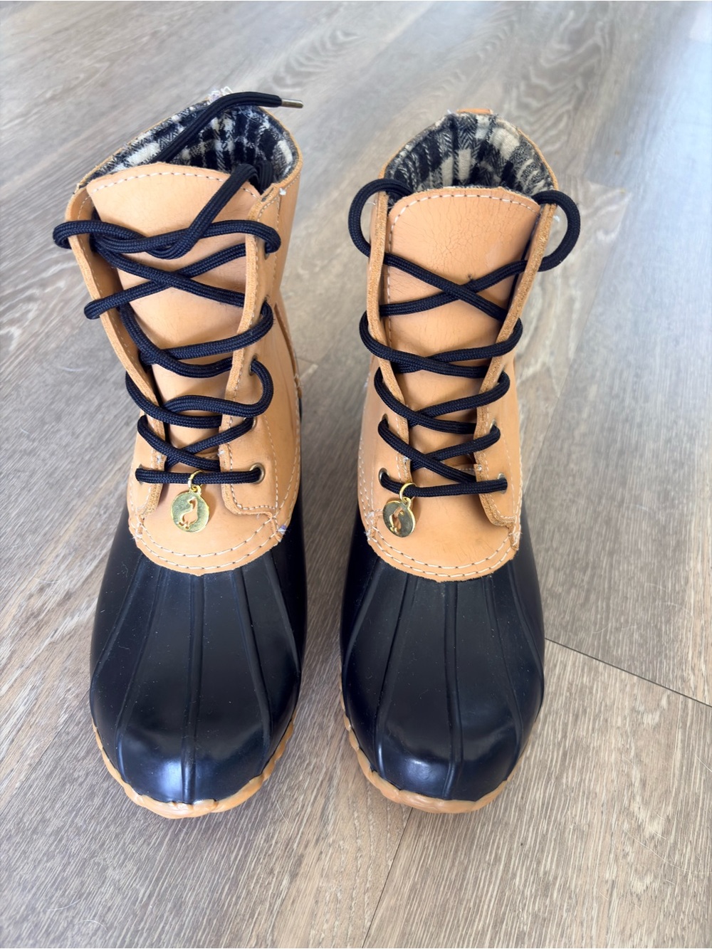 Sporto Tan & Nave blue Lace-Up Waterproof Duck Boots